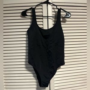 VS PINK low back 1 piece bathing suit